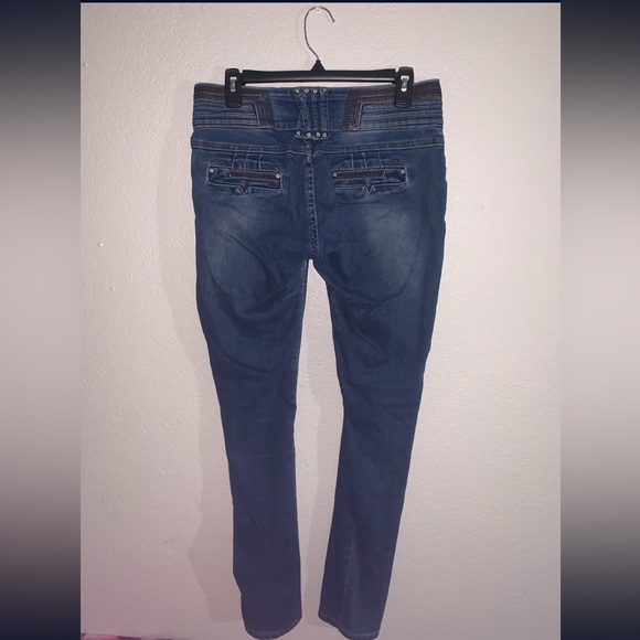 Jeans - Picture 2 of 2